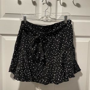 Women's URBAN Romantics Skirt Size M
